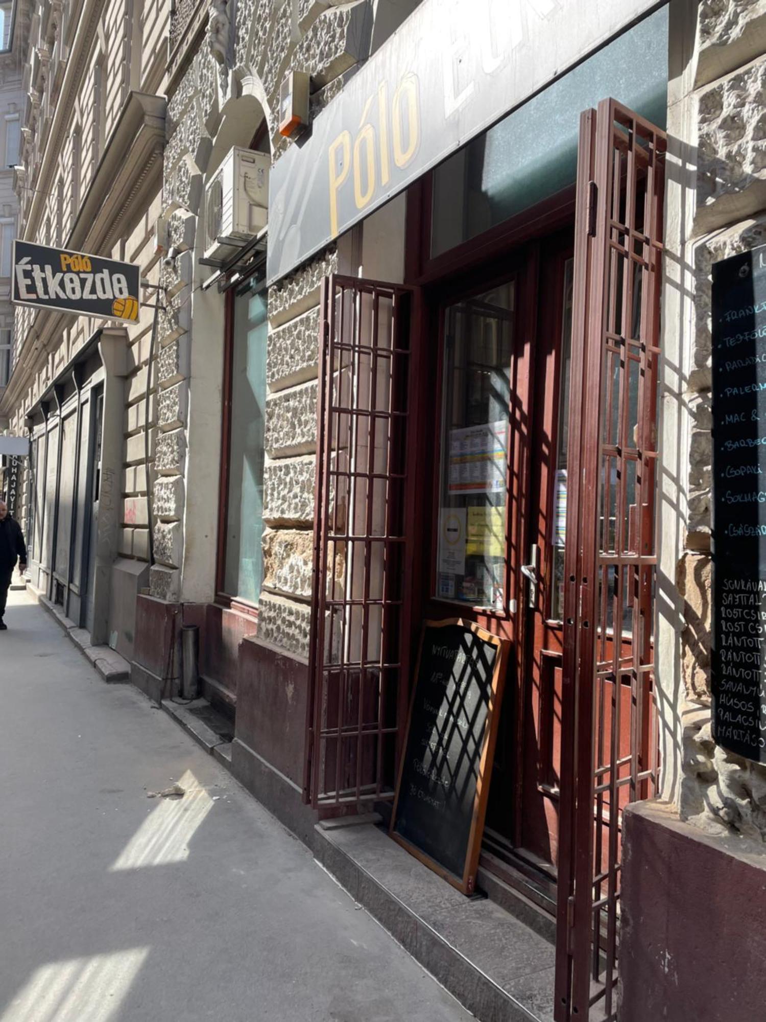 Teresian Near The Andrassy Street Free Air Conditioner Free Coffee Apartmán *